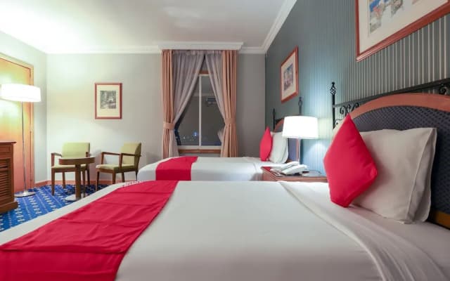 City Plaza Hotel by OYO Rooms - photo 4