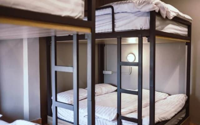 Stash Hostel - photo 3