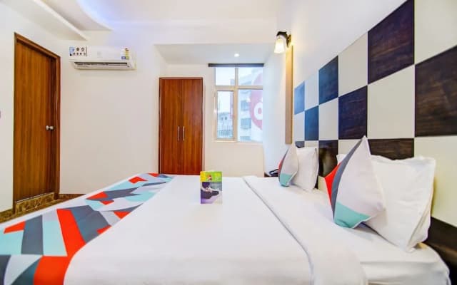 Townhouse 780 Hotel VM Residency - photo 5