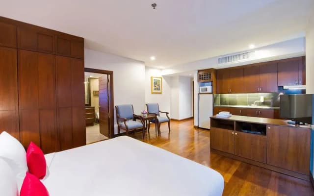 President Park - Ebony Towers - unit 11A - photo 3