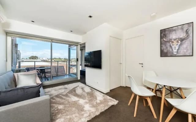Melbourne Beachside Apartment - photo 3