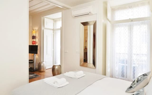 Chiado Luxury Experience Apartment - photo 2