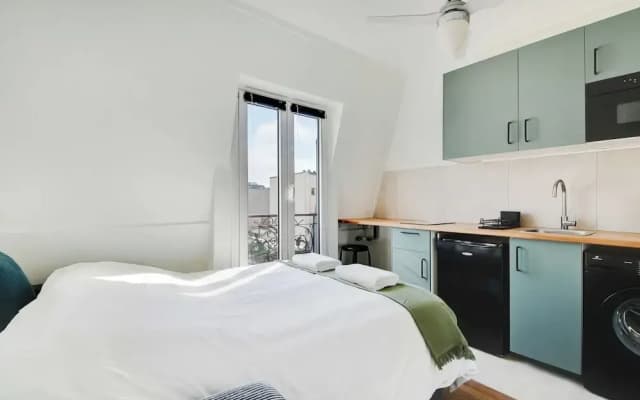 Intimate Studio for 2 People - Batignolles - photo 3