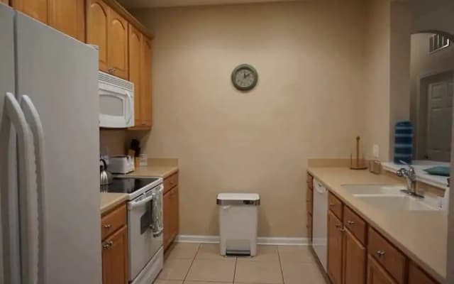 I-drive Cozy 3bd 5 min Universal - photo 4