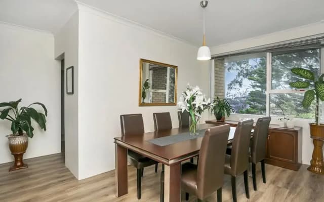 Chatswood Convenience - JANET - photo 4
