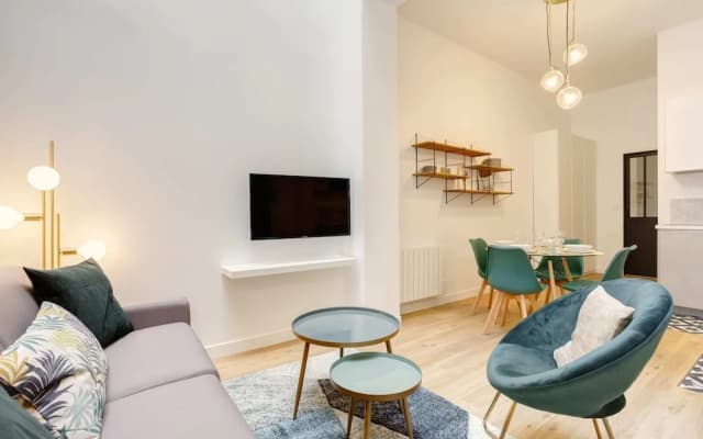 Cosy 1-bedroom Apartment Near the Invalides - photo 4