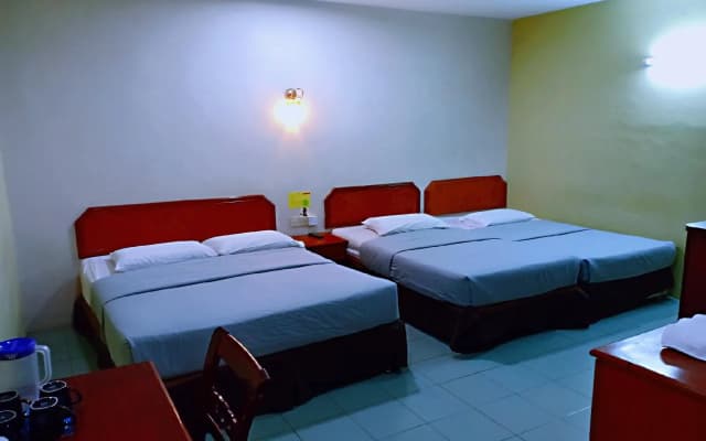 Sherwinton Hotel Mentakab Taman Gopeng - photo 4
