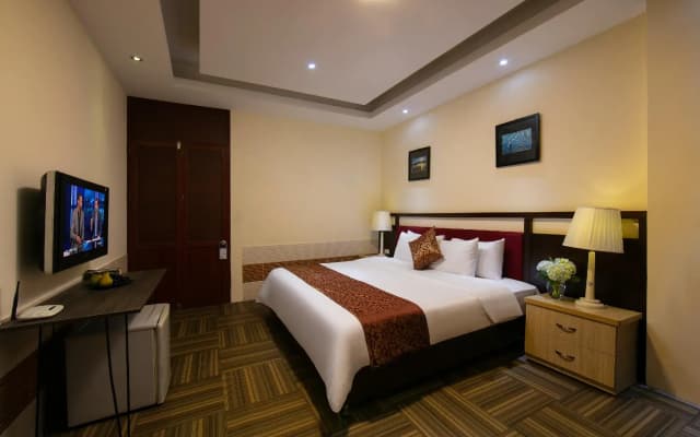 Ritz Boutique Hotel - photo 4