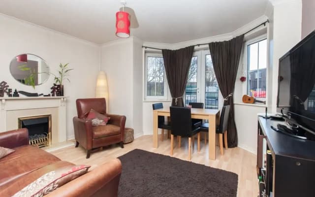 Cozy, Complete Flat for 4 in Leith - photo 5