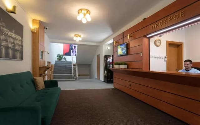 Atlas Hotel Garni - photo 2
