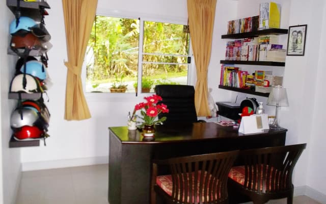 Mountain Seaview Luxury Apartments - photo 2