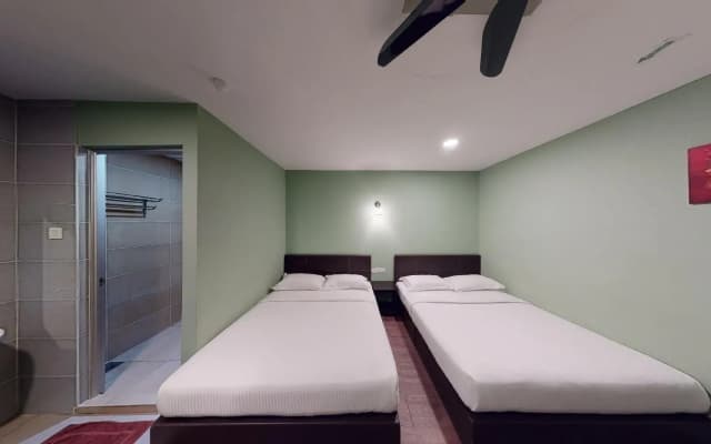 Hotel Sri Rembia - photo 4