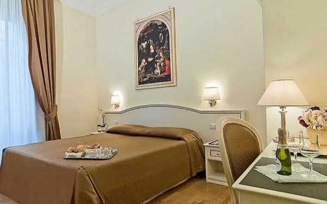 Domus Via Veneto - photo 4
