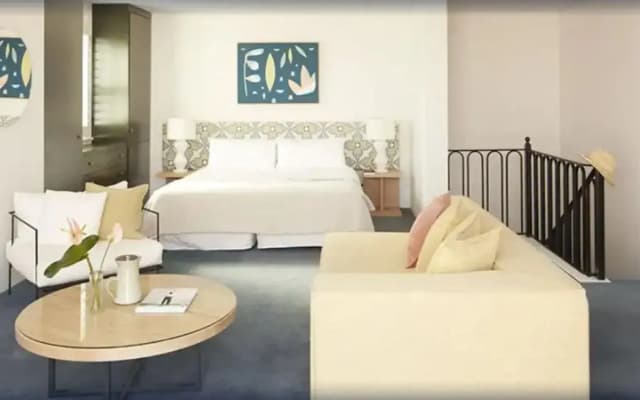Hotel Ravesis - photo 3