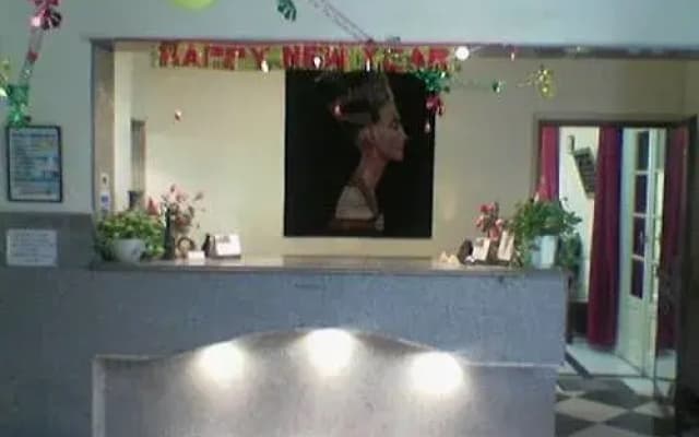 May Fair Hotel - photo 2