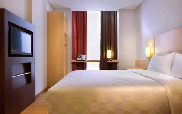 ibis Jakarta Senen - photo 4