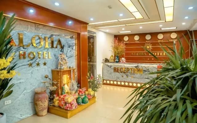 Aloha Hotel - photo 2