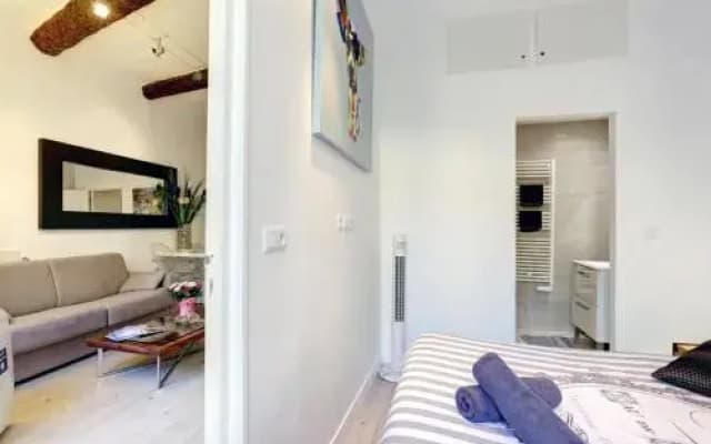 Great Flat in the Old Town Up To 4 - photo 3