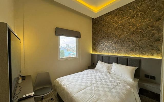 Hotel With OK - photo 3