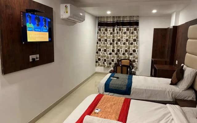 Hotel Tej Palace - photo 4