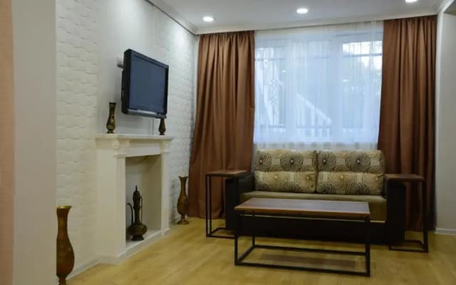 Old Tbilisi Narikala Apartment - photo 4