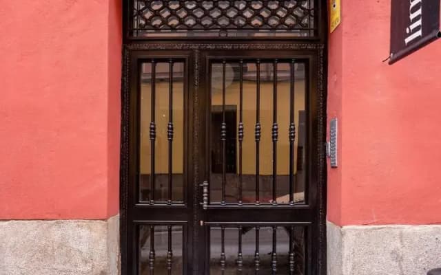 Limehome Madrid C. de Fomento - photo 2