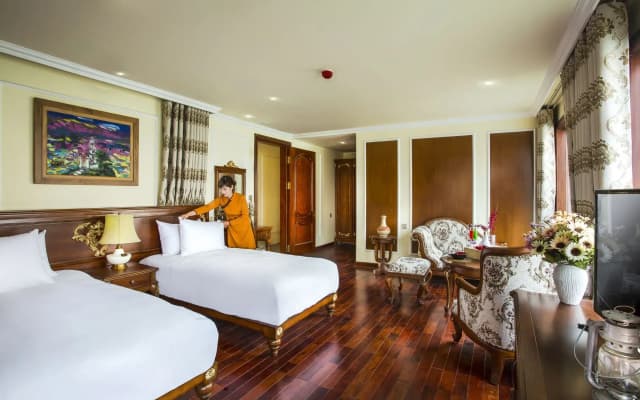 Emperor Cruises Legacy Halong - photo 5