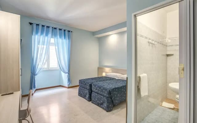Hotel Nuova Monaco - photo 4