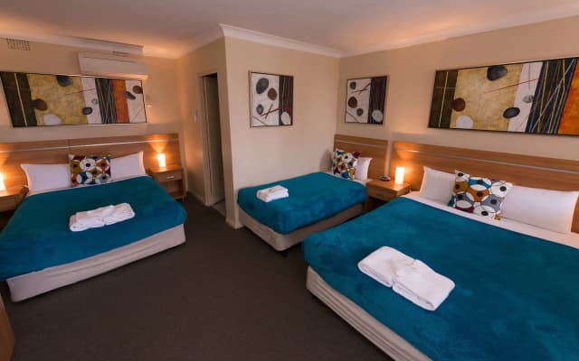3 Sisters Motel - photo 3