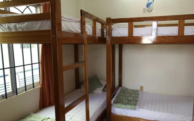 Phi Long Backpacker Hostel Nha Trang - photo 2
