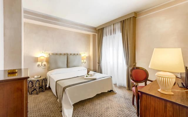 Montholon Paris Hotel - photo 5