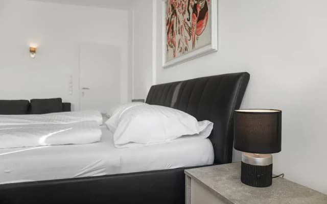 Spacious 7BR Apartment Hauptbahnhof - photo 5
