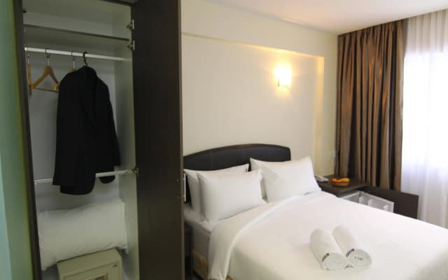 Sunbow Hotel Residency - photo 2