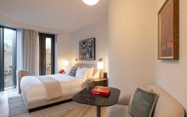 Virgin Hotels Edinburgh - photo 4