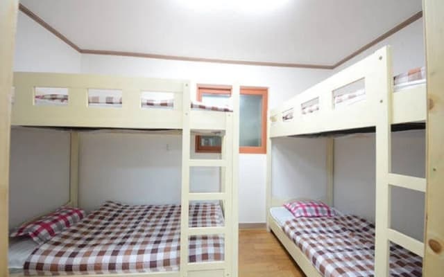 Skycycle Guesthouse - photo 4