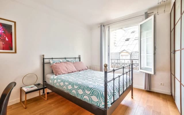 Very Nice and Charming 2 Room Apartment in Paris - photo 5