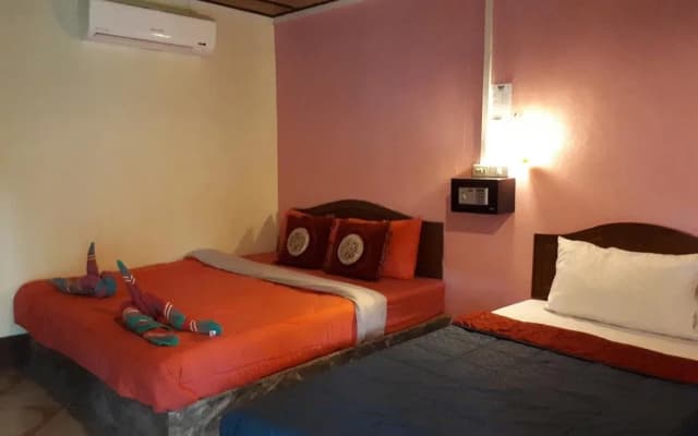 Lanta Sunmoon Bungalow - photo 4