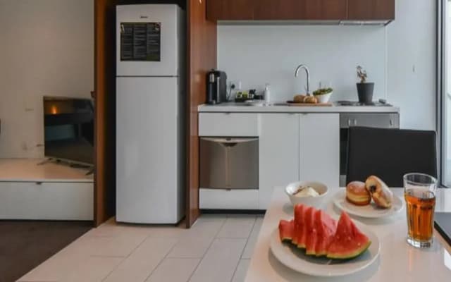 Northbank Place by Apartments of Melbourne - photo 5