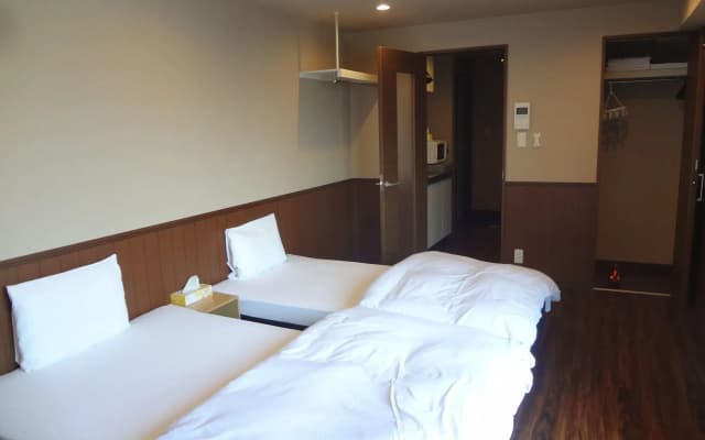Hotel Guest House Sanjyotakakura Hibiki - photo 4