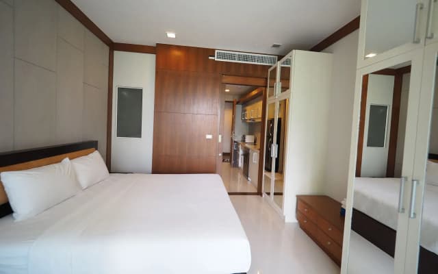 Q Conzept Condominium - photo 4