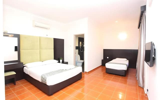Glory Beach Resort - photo 4