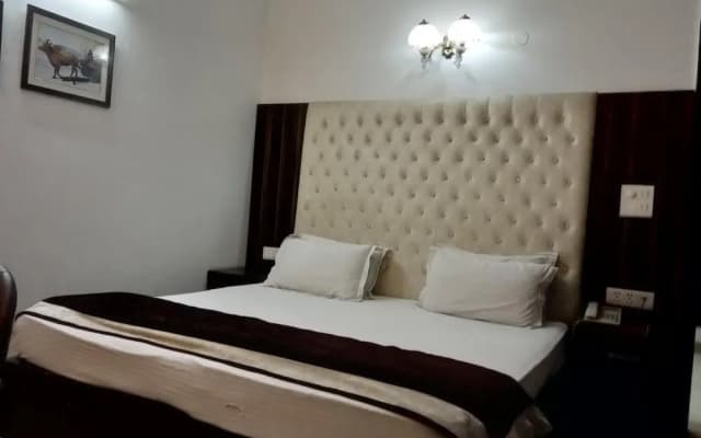 Hotel Solo Victoria - photo 2