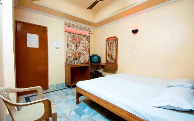 Mayur Assam Hotel - photo 4