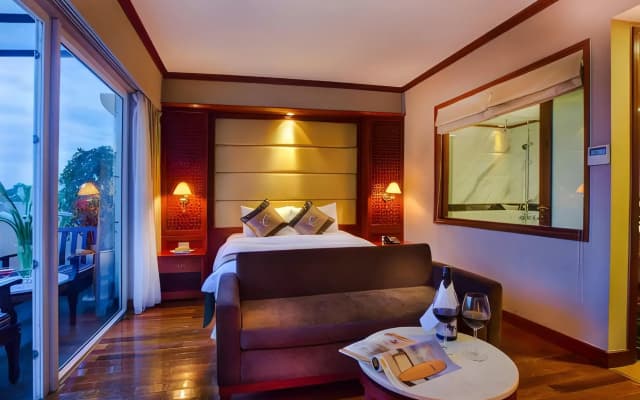 Conifer Boutique Hotel - photo 2