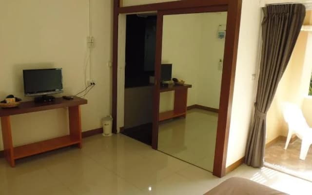 24 Guest House - photo 5