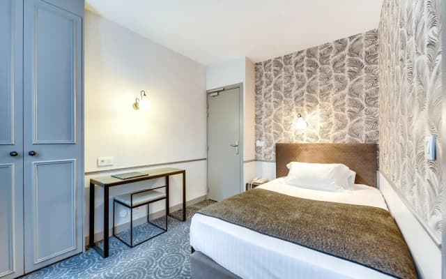 Hotel Passy Eiffel - photo 4