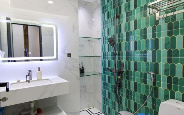 Luxury Apartment 01 Bedroom Free Pool Gym - photo 4