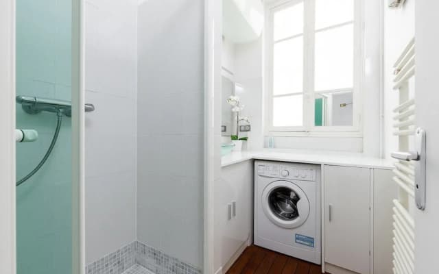 Sorbonne - Luxembourg Gardens Apartment - photo 3