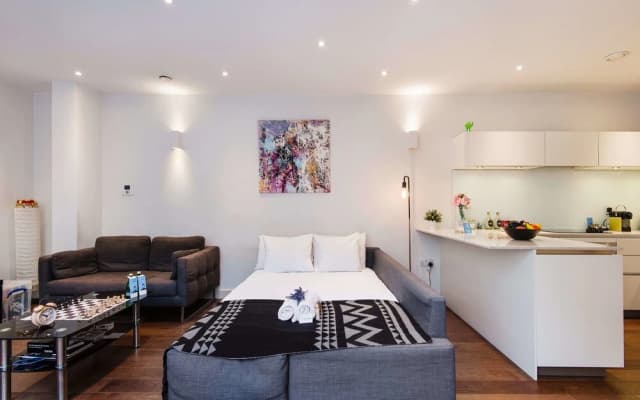 Bright Baker Street Apartment - AZS - photo 3