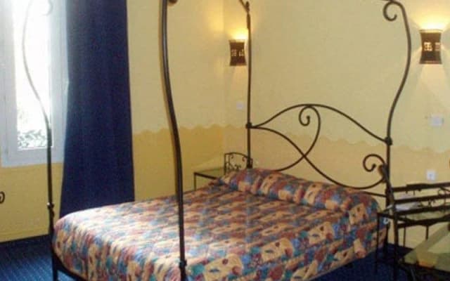 Hotel Mon Reve Amadeus - photo 4